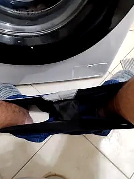 alex899927 online show from 10/31/25, 11:39