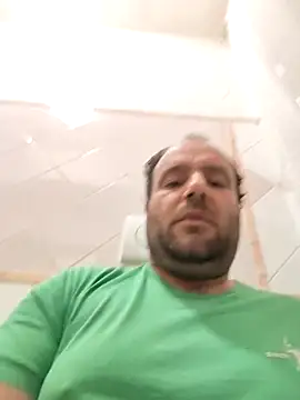 alex899927 online show from 04/13/26, 02:22