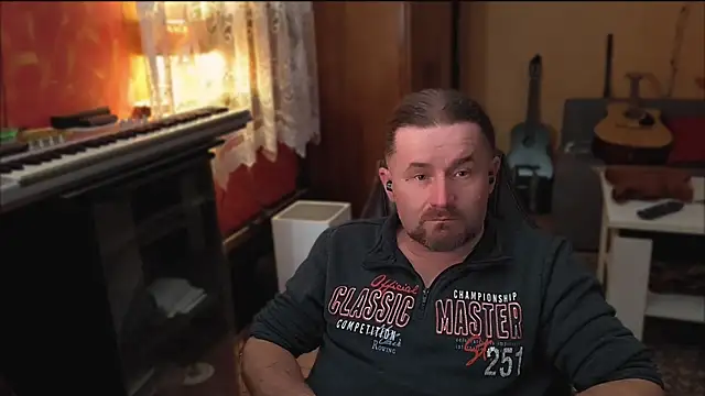 Mosiadz1975 online show from 03/02/25, 10:59