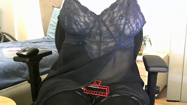 damarossa87 online show from 02/28/25, 10:20