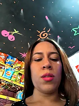 Nanybaker95 online show from 12/13/25, 09:53