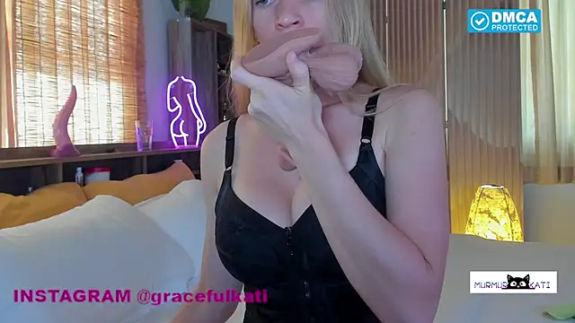 Snapshot of murmur_kati_ chatting on 12/11/24, 08:47 murmur kati  online show from 12/11/24, 08:47