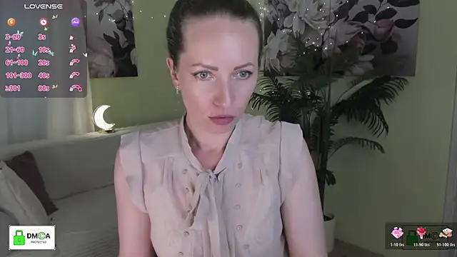 Snapshot of Queenymel chatting on 07/16/26, 04:24 Queenymel online show from 07/16/26, 04:24