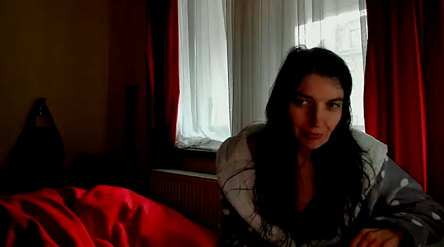 AliceisHome online show from 01/05/25, 01:47