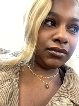 BigFineSelena online show from 03/14/25, 04:51