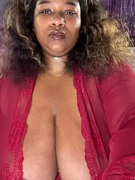 BigFineSelena online show from 02/03/26, 12:09