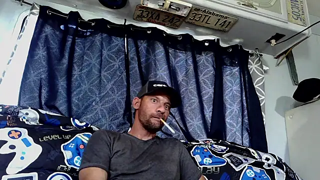 goodick4u28 online show from 04/20/26, 05:16