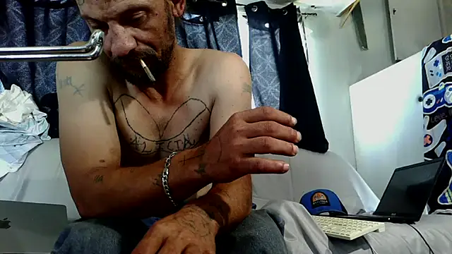 Snapshot of goodick4u28 chatting on 05/09/26, 03:06 goodick4u28 online show from 05/09/26, 03:06