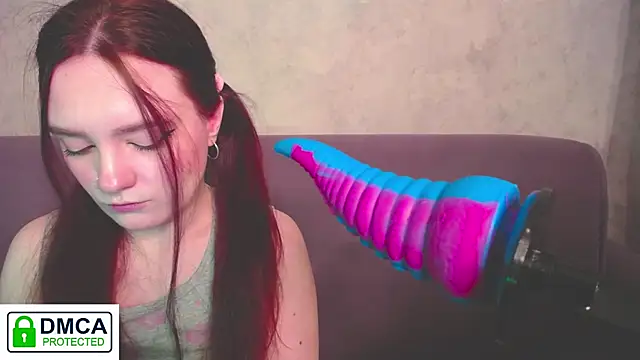 Alyssa   Scarlet online show from 11/20/25, 03:39