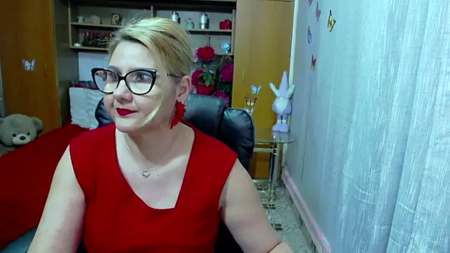 LucilleFenlys online show from 01/13/25, 05:44