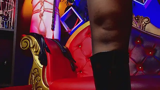 PerlaDivaio online show from 02/25/25, 02:54