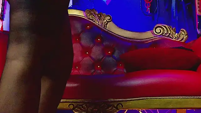 Snapshot of PerlaDivaio chatting on 03/04/25, 02:10 PerlaDivaio online show from 03/04/25, 02:10