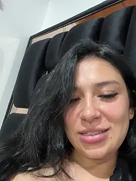 dayra angels online show from 02/09/25, 10:54