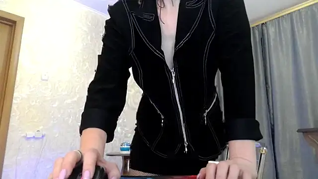 elenaza online show from 10/02/25, 08:05