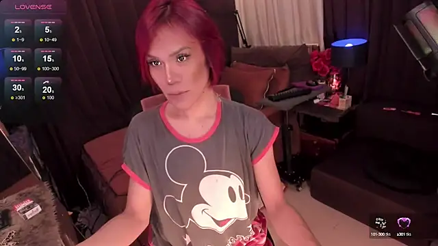 Snapshot of Dominant_Queen_Marites chatting on 10/11/25, 10:36 Dominant Queen Marites online show from 10/11/25, 10:36