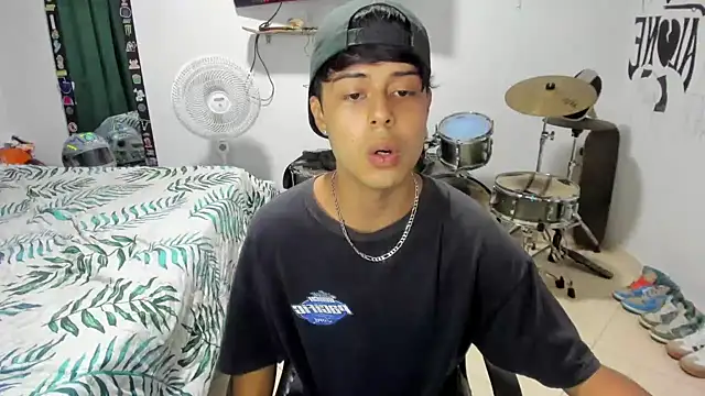 Zack falcon online show from 01/02/25, 11:06