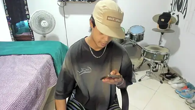 Zack falcon online show from 03/10/26, 01:27