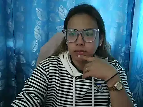 Your PrettyGirlxxx online show from 02/21/26, 01:17