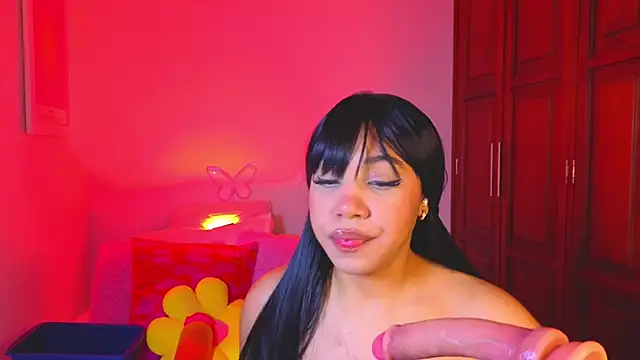 Snapshot of Olivia_ds chatting on 02/01/26, 04:44 Olivia ds online show from 02/01/26, 04:44