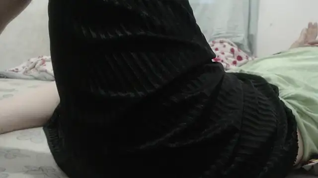 Kittywhiteass online show from 03/21/25, 11:12