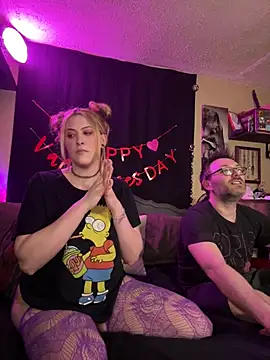 Snapshot of Mallorykoxx69 chatting on 02/15/25, 08:00 Mallorykoxx69 online show from 02/15/25, 08:00