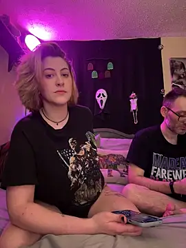 Snapshot of Mallorykoxx69 chatting on 10/08/25, 07:50 Mallorykoxx69 online show from 10/08/25, 07:50