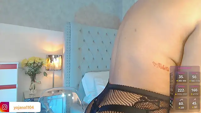 Snapshot of emma_zoe19 chatting on 12/04/24, 12:30 emma zoe19 online show from 12/04/24, 12:30