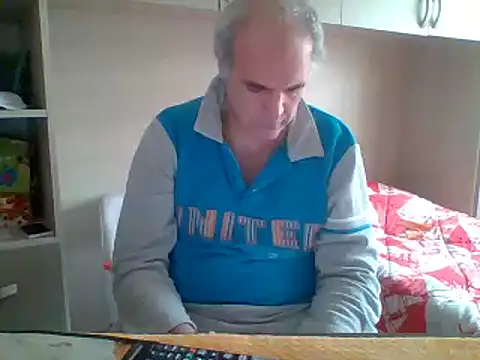 Snapshot of Setesesso7 chatting on 03/21/25, 02:40 Setesesso7 online show from 03/21/25, 02:40