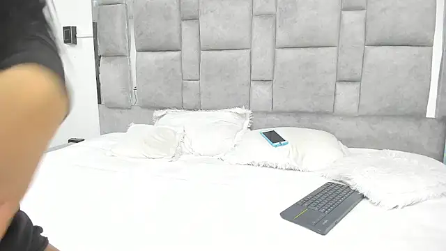 Candy And Andy  online show from 03/15/25, 01:52