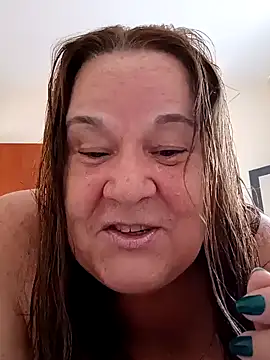 Yaya Mineira online show from 02/06/25, 12:37