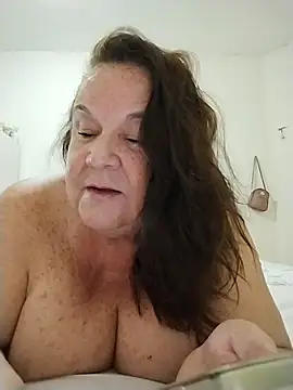 Yaya Mineira online show from 11/19/25, 12:54