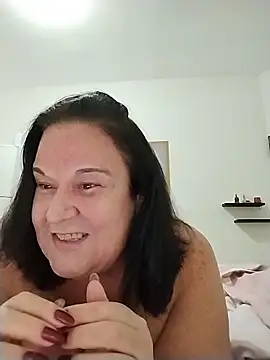 Yaya Mineira online show from 05/24/26, 08:03