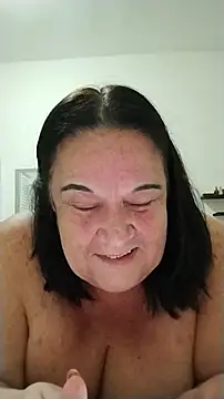 Snapshot of Yaya_Mineira chatting on 06/27/26, 12:48 Yaya Mineira online show from 06/27/26, 12:48