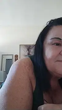 Snapshot of Yaya_Mineira chatting on 07/26/26, 04:14 Yaya Mineira online show from 07/26/26, 04:14