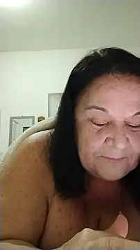 Snapshot of Yaya_Mineira chatting on 07/28/26, 01:12 Yaya Mineira online show from 07/28/26, 01:12