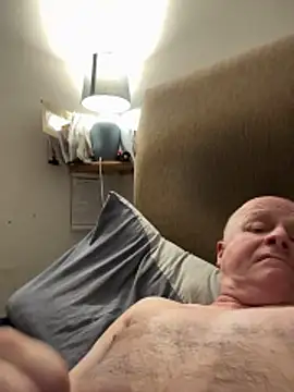 locallad88 online show from 02/18/26, 05:42