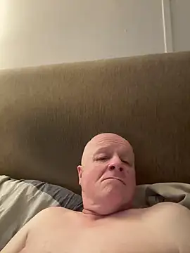 locallad88 online show from 04/15/26, 08:31