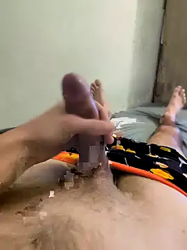 Snapshot of Koudy1 chatting on 10/11/25, 06:01 Koudy1 online show from 10/11/25, 06:01