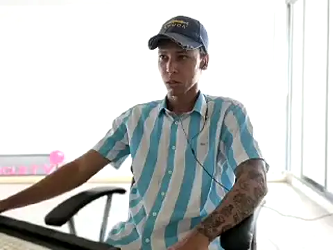 Snapshot of EL-CHICLE-TV chatting on 09/11/25, 06:52 EL-CHICLE-TV online show from 09/11/25, 06:52