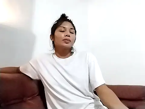 MaxxineMorenaTs online show from 12/14/25, 08:35