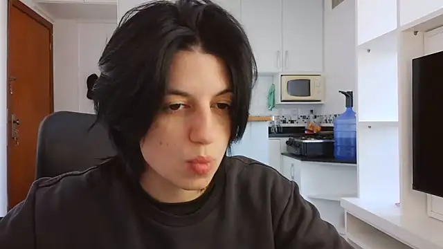 kyslrana online show from 06/25/26, 03:16