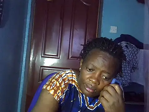 Snapshot of Ebonyceline chatting on 06/05/26, 06:20 Ebonyceline online show from 06/05/26, 06:20