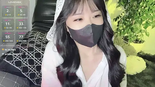 Mya Lee online show from 12/27/24, 04:54