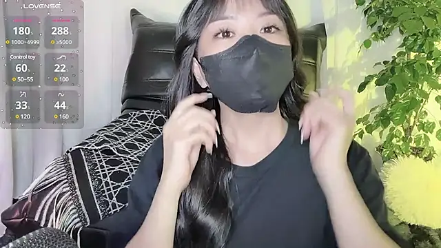 Mya Lee online show from 01/03/25, 03:12