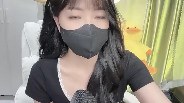 Mya Lee online show from 02/14/25, 07:33