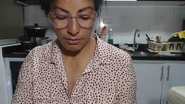 kateleyagrey online show from 03/06/26, 11:39