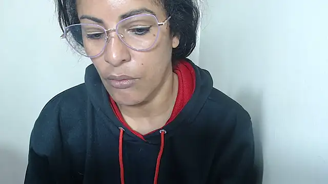 Snapshot of kateleyagrey chatting on 06/07/26, 01:26 kateleyagrey online show from 06/07/26, 01:26