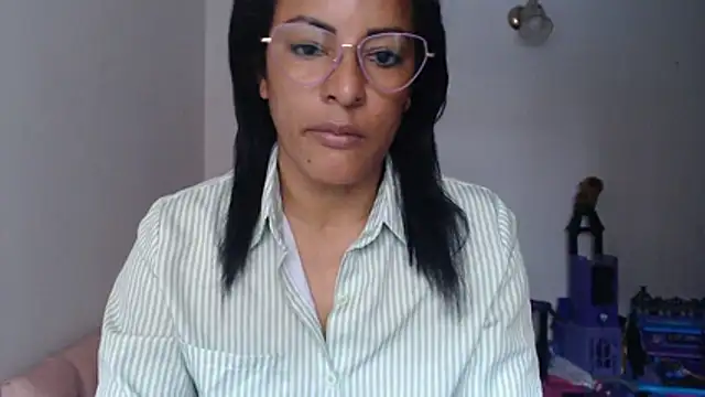 Snapshot of kateleyagrey chatting on 07/23/26, 12:47 kateleyagrey online show from 07/23/26, 12:47