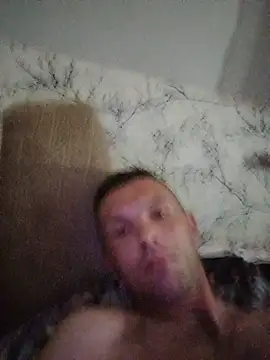 Snapshot of liderek83 chatting on 06/21/26, 01:30 liderek83 online show from 06/21/26, 01:30