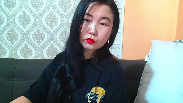 Snapshot of Bet_Lu chatting on 02/04/25, 04:48 Bet Lu online show from 02/04/25, 04:48